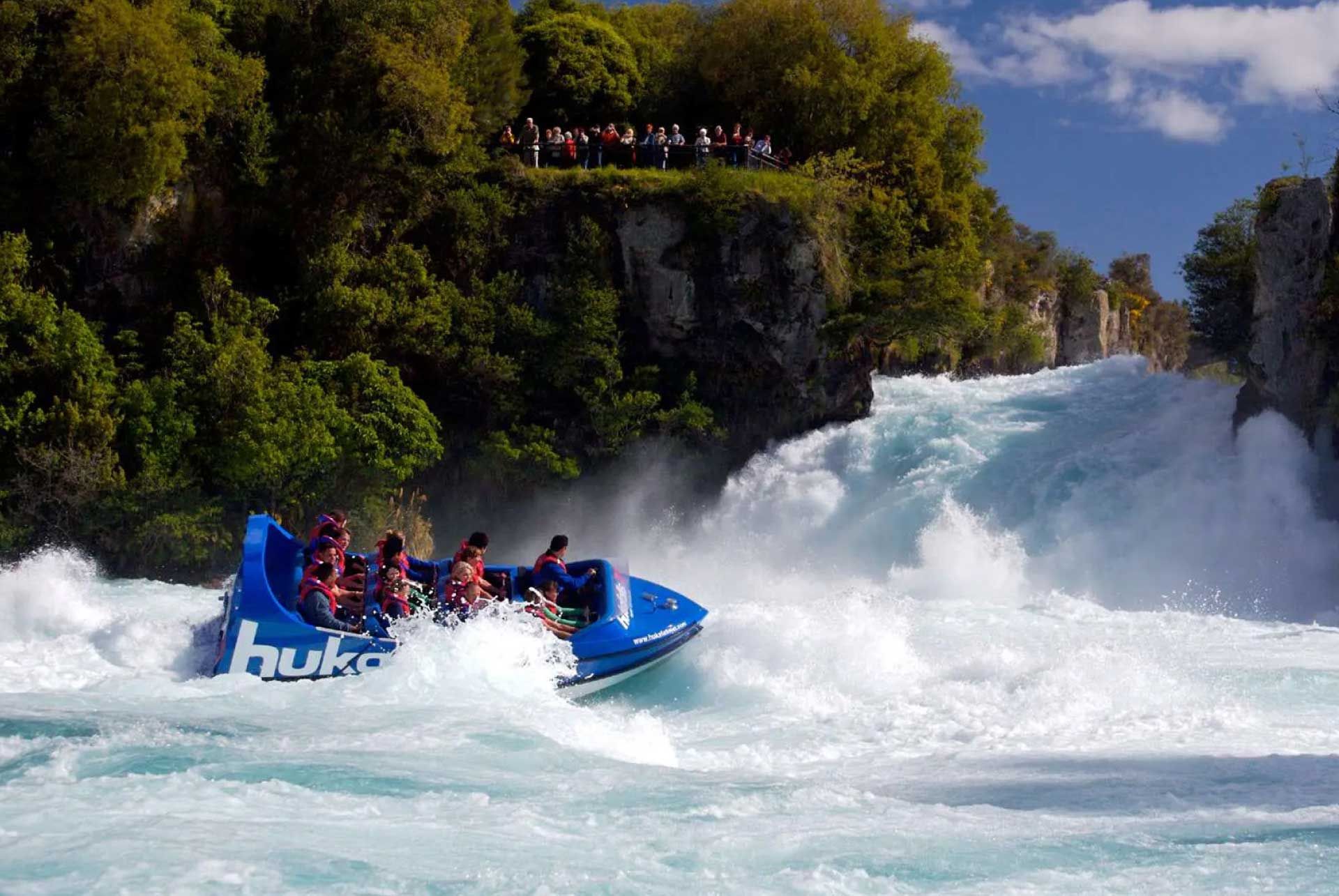 Hukafalls Jetboat